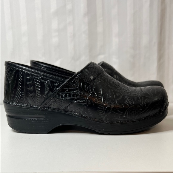 Dansko Black leather embossed clogs main image 6